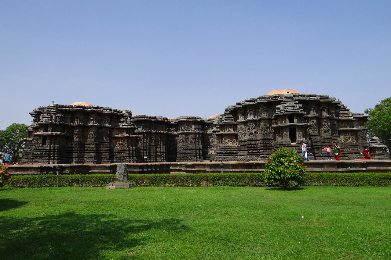 Karnataka Tour Packages - Luxury Vacations and Holidays